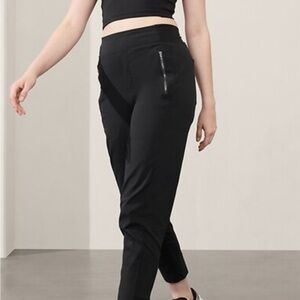 Athleta Trekkie North Joggers Black 10 Tall